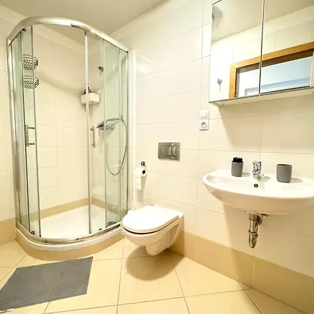 Riverside Premium Apartment Prague Exterior photo
